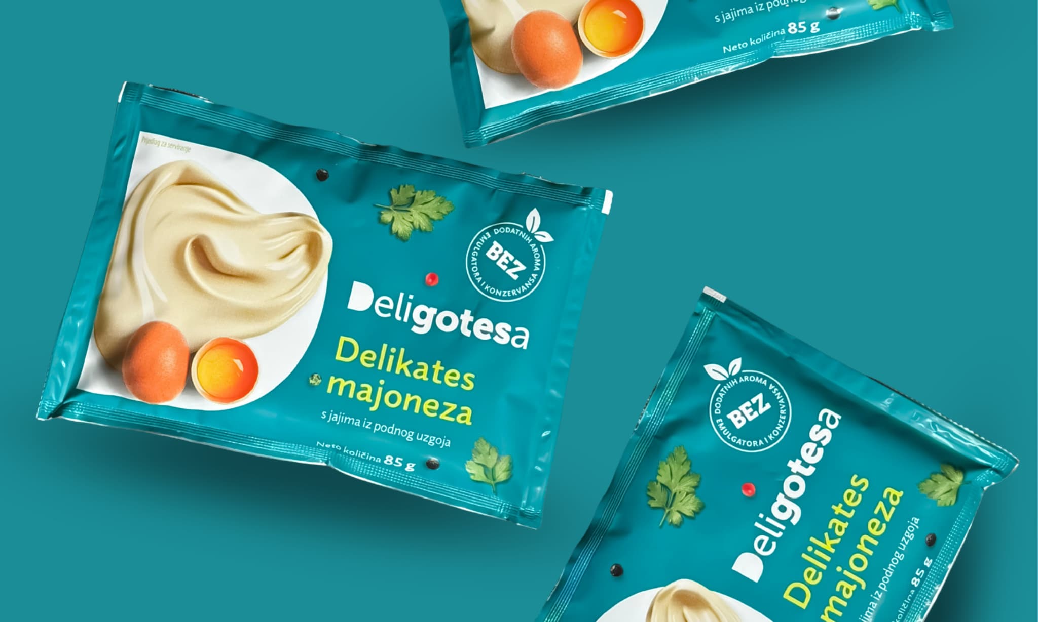 Slika thestenine u vrecici na stolu